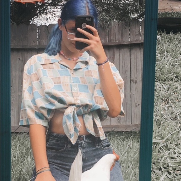 cute “Disco” button up tee - Picture 2 of 5